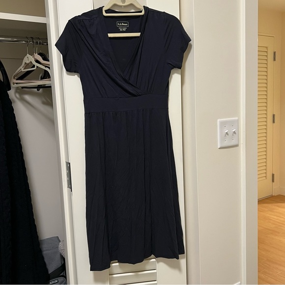 Llbean Dress - Picture 2 of 4